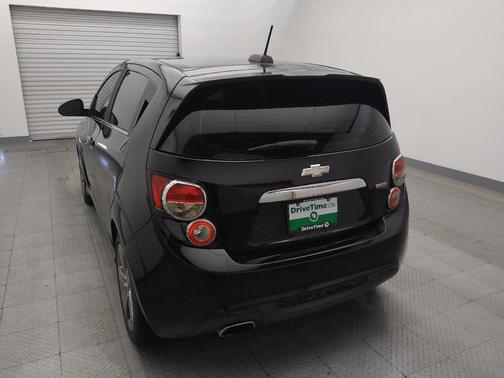 Mosaic Black Metallic 2016 Chevrolet Sonic RS