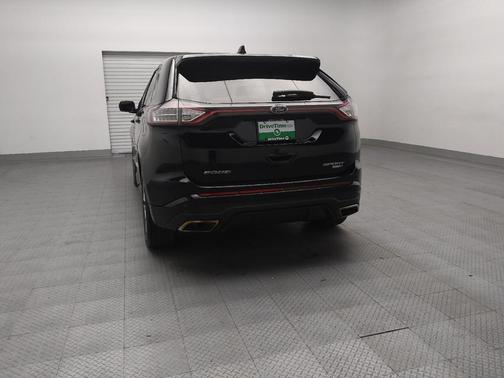 2018 Ford Edge Sport