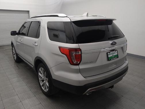Ingot Silver Metallic 2017 Ford Explorer Limited