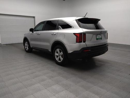 2021 Kia Sorento LX