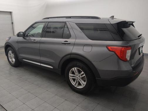 Carbonized Gray Metallic 2022 Ford Explorer XLT