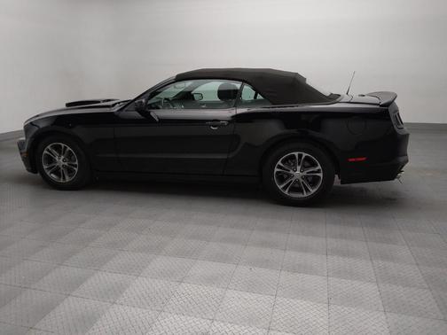 2014 Ford Mustang V6 Premium
