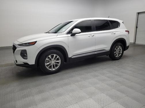 2019 Hyundai SANTA FE SE 2.4