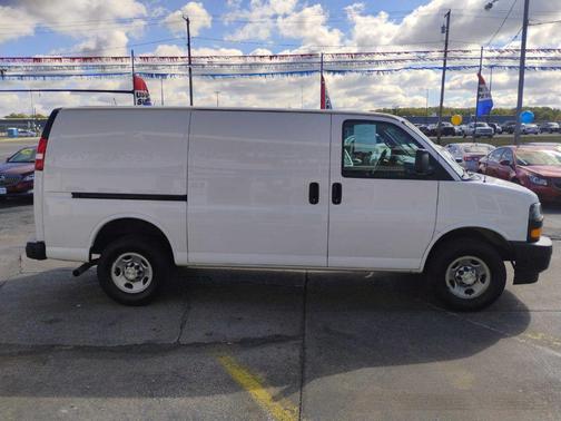 2021 Chevrolet Express 2500 RWD 2500 Regular Wheelbase WT