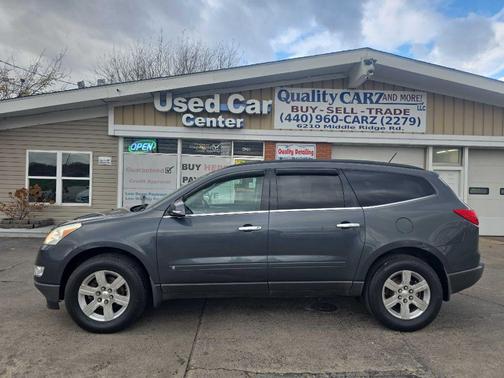 2010 Chevrolet Traverse LT