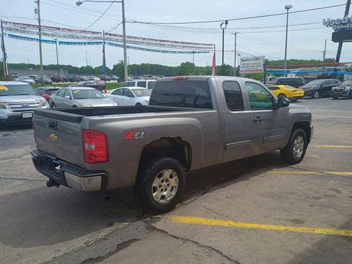 GRAY 2013 Chevrolet Silverado 1500 LT