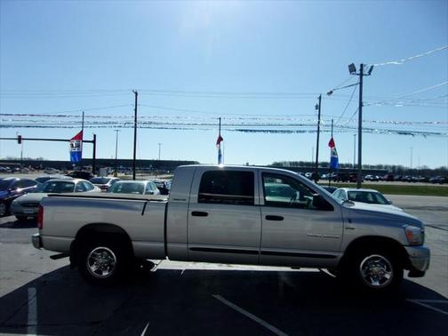 2006 Dodge Ram 1500 SLT Mega Cab