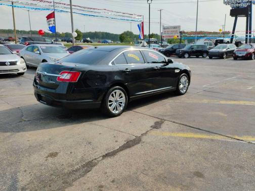 2011 Ford Taurus Limited