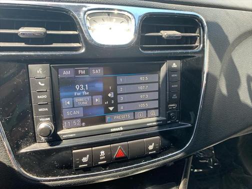 2013 Chrysler 200 Limited