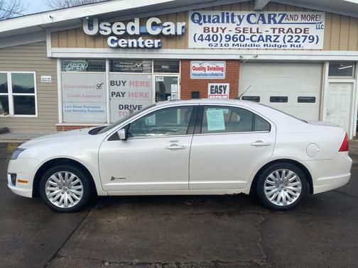 2012 Ford Fusion Hybrid Base