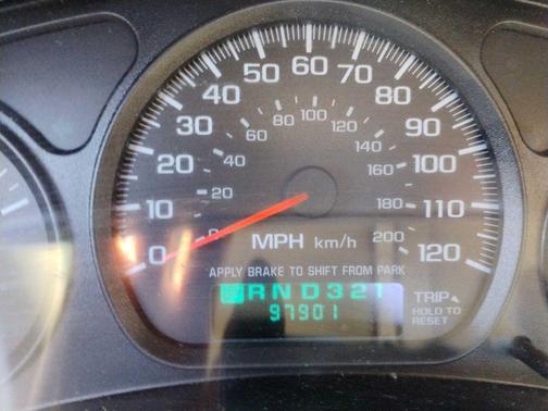 2002 Chevrolet Impala Base