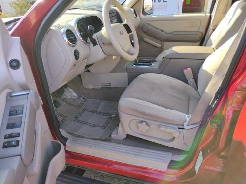 2006 Ford Explorer XLS