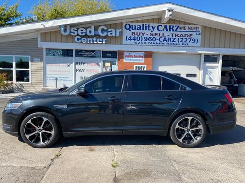2015 Ford Taurus SEL
