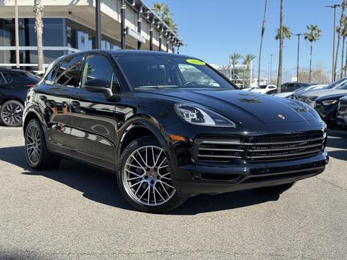 2023 Porsche Cayenne S