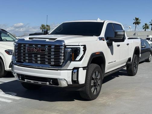 2024 GMC Sierra 2500 Denali