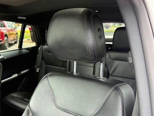 Iridium Silver Metallic 2016 Mercedes-Benz GLE-Class 4MATIC