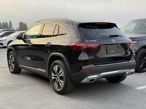 2025 Mercedes-Benz GLA 250 4MATIC