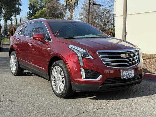 2017 Cadillac XT5 Premium Luxury