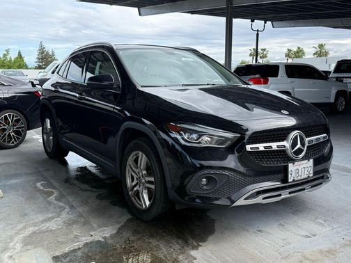 2021 Mercedes-Benz GLA 250 Base 4MATIC
