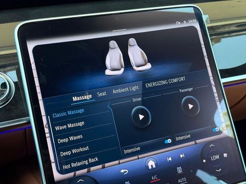 Obsidian Black Metallic 2026 Mercedes-Benz S-Class 4MATIC