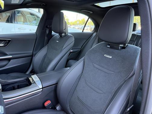 2025 Mercedes-Benz AMG C 63 S E Performance