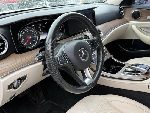 2018 Mercedes-Benz E-Class E 300