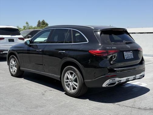 2025 Mercedes-Benz GLC 300 4MATIC