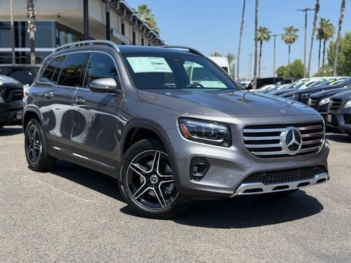 Mountain Grey Metallic 2026 Mercedes-Benz GLB 250 Base