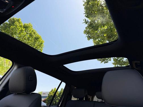 Mountain Grey Metallic 2026 Mercedes-Benz GLB 250 Base