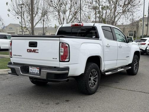 2017 GMC Canyon SLE