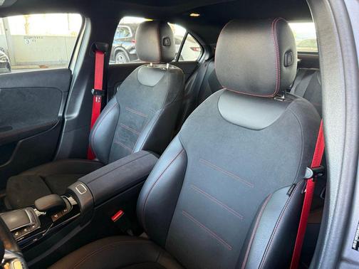 2021 Mercedes-Benz AMG A 35 4MATIC