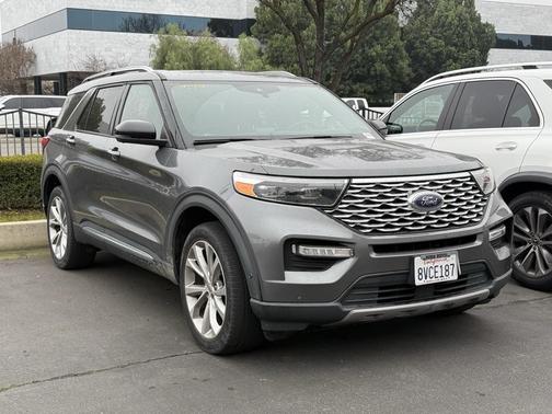 2021 Ford Explorer Platinum