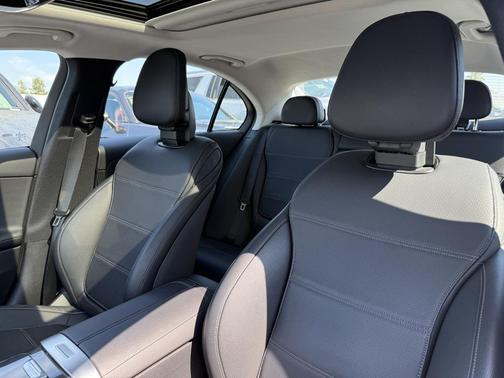 2023 Mercedes-Benz C-Class Sedan