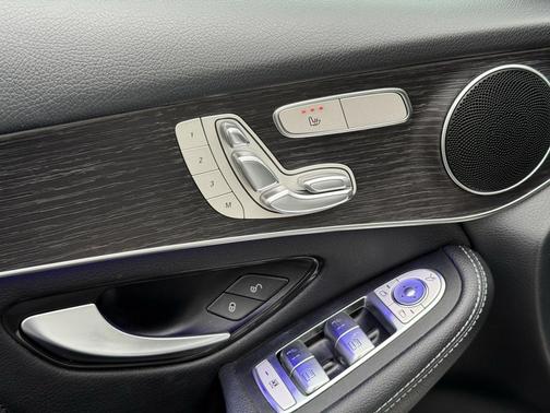 2022 Mercedes-Benz GLC 300 Base