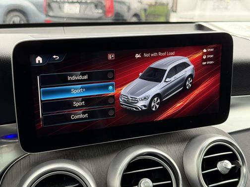 2022 Mercedes-Benz GLC 300 Base