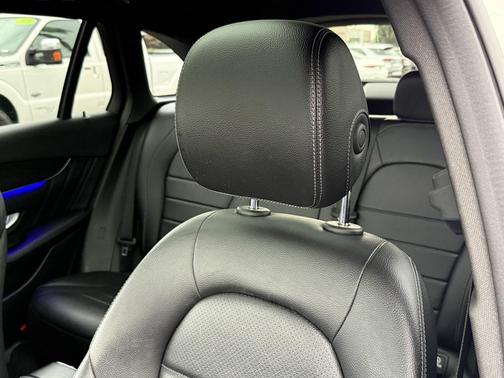 2022 Mercedes-Benz GLC 300 Base