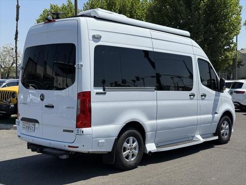 2020 Mercedes-Benz Sprinter 2500 Standard Roof