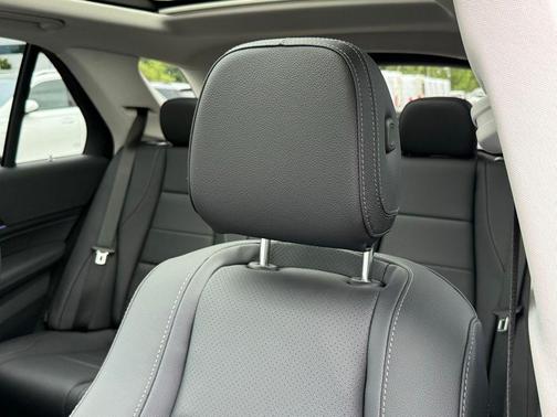 Black 2026 Mercedes-Benz GLE 350 Base