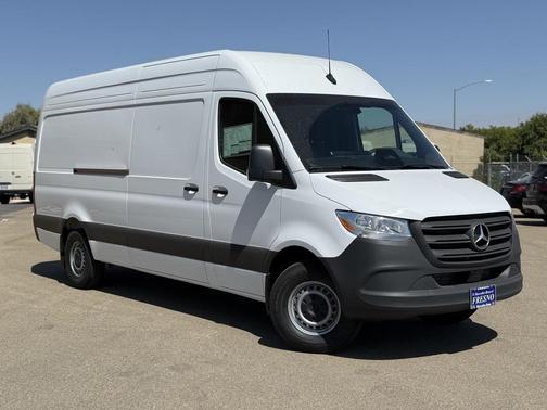2025 Mercedes-Benz Sprinter 2500 High Roof