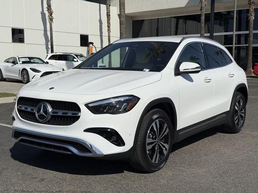 2025 Mercedes-Benz GLA 250 4MATIC
