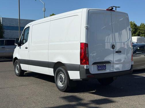 Arctic White 2026 Mercedes-Benz Sprinter 2500 Standard Roof