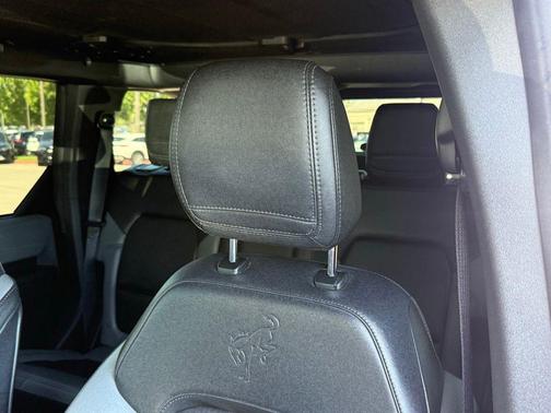 CARBONIZED GRAY METALLIC 2024 Ford Bronco Big Bend