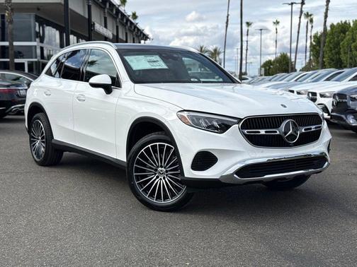 Polar White 2026 Mercedes-Benz GLC 300 Base