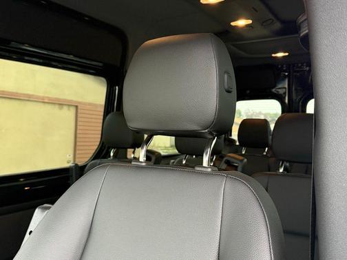 2025 Mercedes-Benz Sprinter 2500 Standard Roof