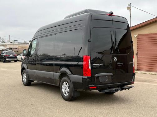 2025 Mercedes-Benz Sprinter 2500 Standard Roof