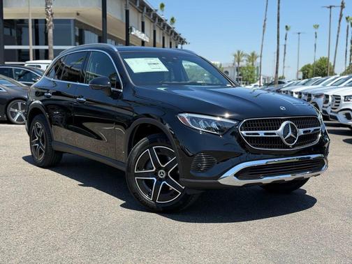 Black 2026 Mercedes-Benz GLC 300 Base