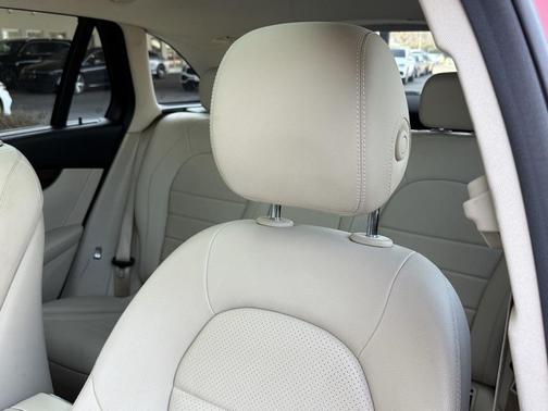 2018 Mercedes-Benz GLC 300 4MATIC