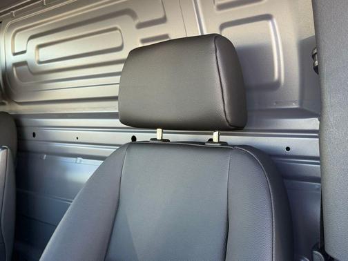 2026 Mercedes-Benz Sprinter 2500 High Roof