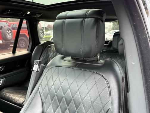 2021 Land Rover Range Rover 5.0L V8 Supercharged SV Autobiography