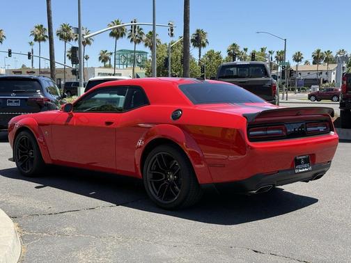 2022 Dodge Challenger R/T Scat Pack Widebody